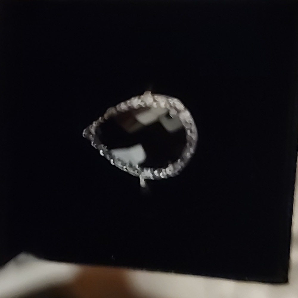 Elegant Silver Teardrop Ring Gold Plated - Picture 2 of 2